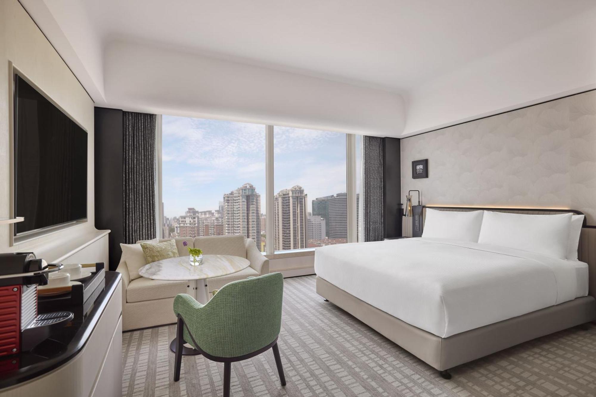 Hilton Shanghai City Center -Steps From Iconic Landmarks Wukang Mansion And Jing'An Temple Bilik gambar